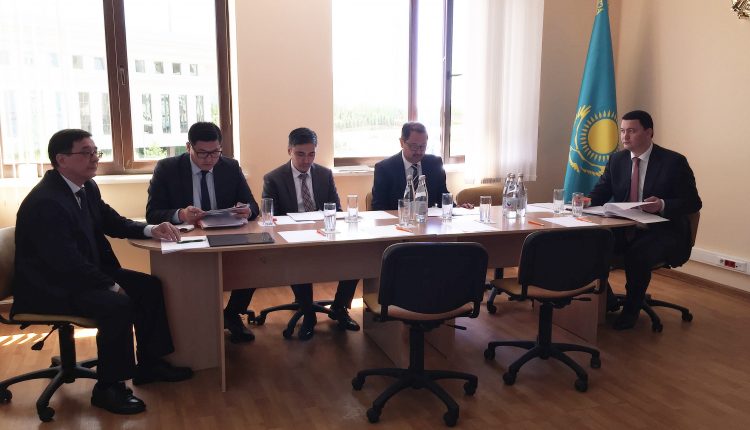Вице-министр здравоохранения РК Камалжан Надыров избран председателем Наблюдательного совета НЦОЗ
